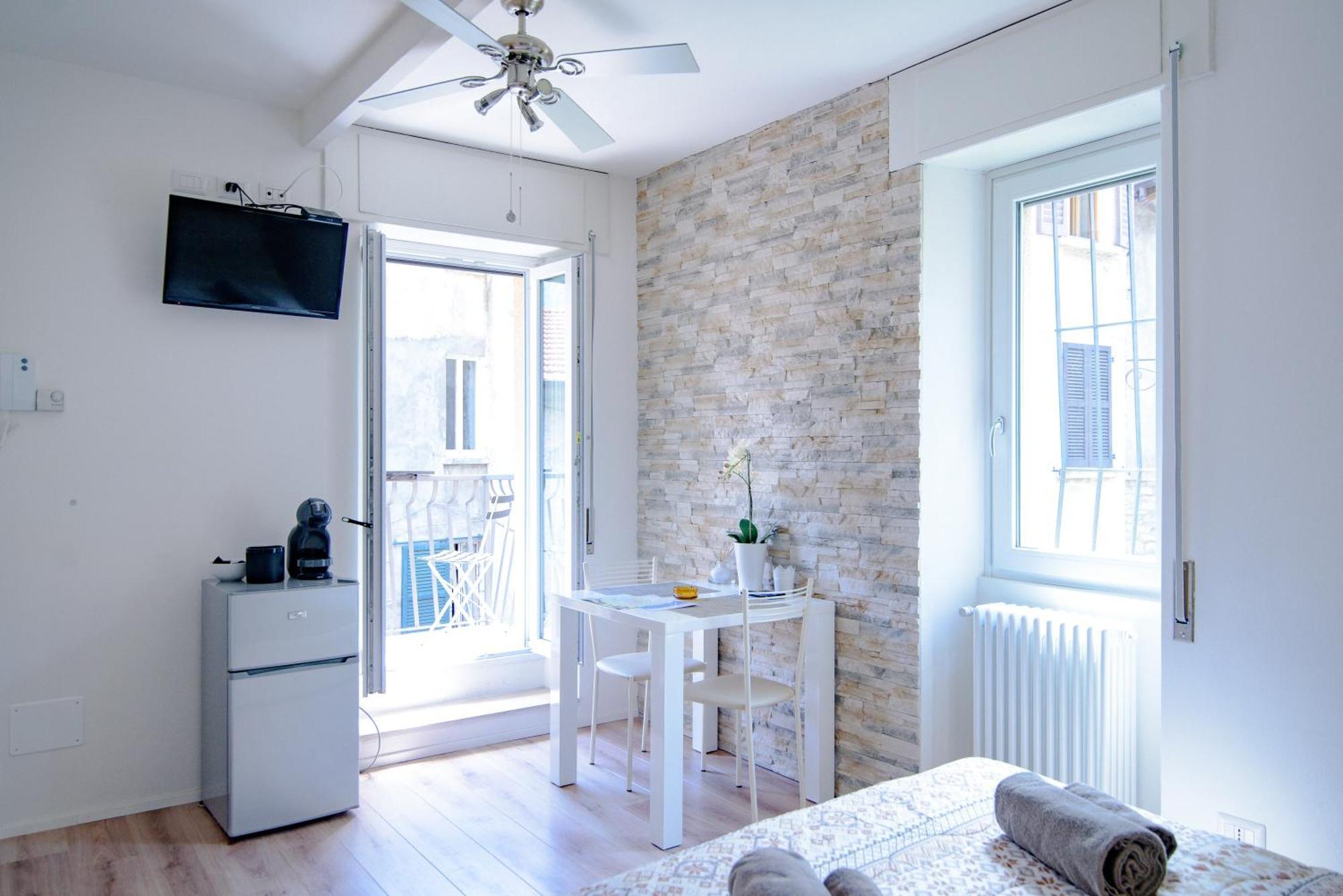 Laglio Apartment Above George Экстерьер фото